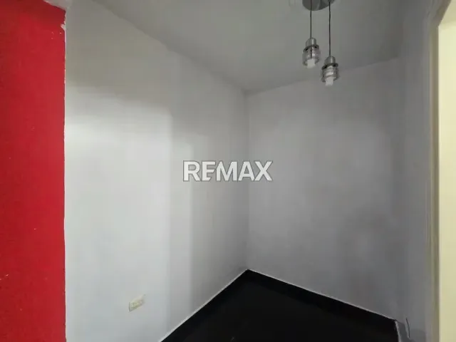 TOWN HOUSE EN VENTA EN CABIMAS SEMI-AMOBLADO - 9