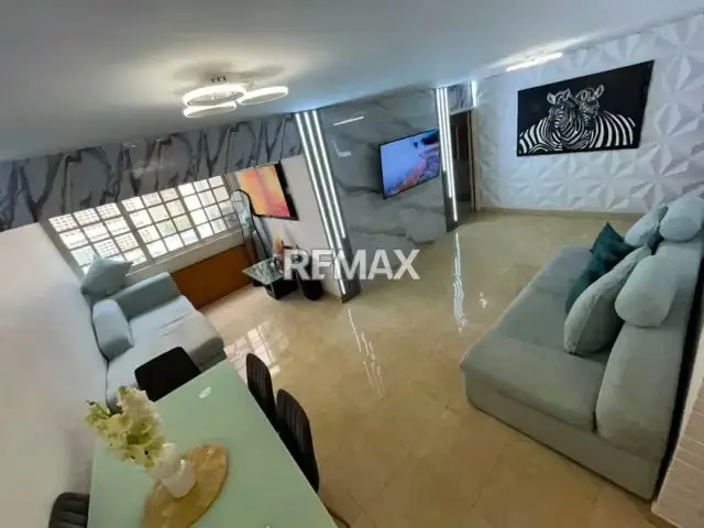 VENTA APARTAMENTO TERRAZAS DEL CLUB HIPICO, CALLE TEPUY