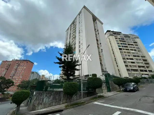 VENTA APARTAMENTO TERRAZAS DEL CLUB HIPICO, CALLE TEPUY - 11
