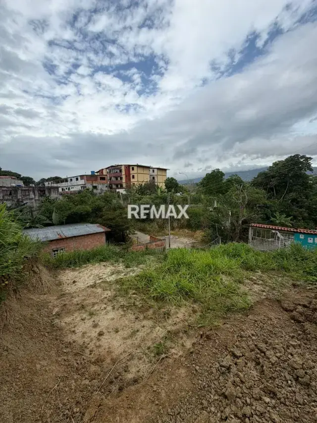 EN VENTA Parcela terraceada en Santa Teresa Detrás de Villa olímpica