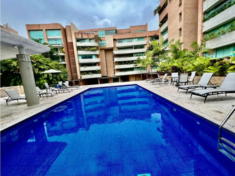 Se vende/alquila PB 700m2 +350m2 terraza 4h+3s/10p Campo Alegre - 12