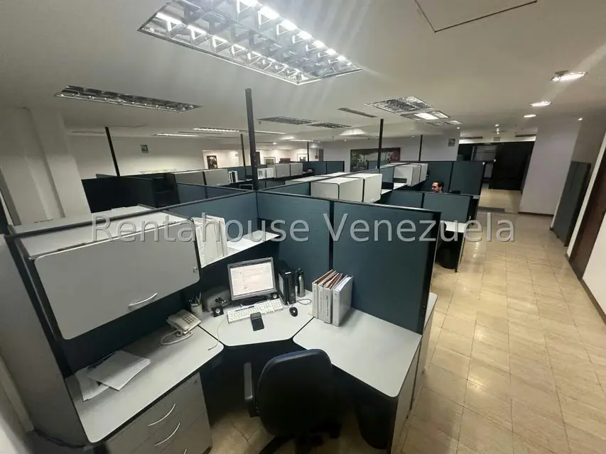 Oficina en Venta en Prados del Este, Distrito Metropolitano - 12