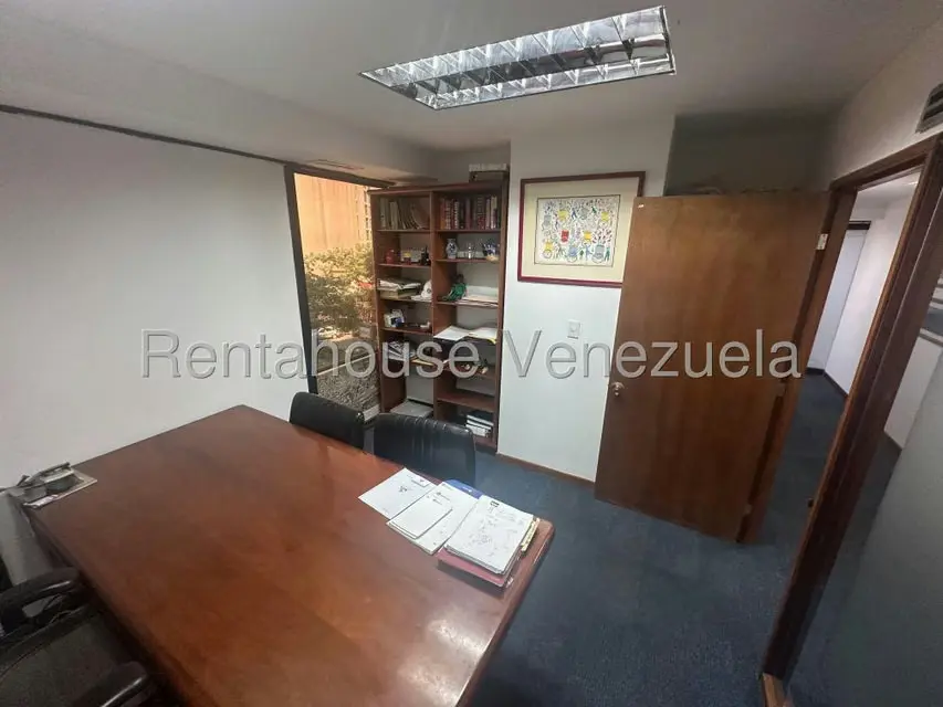 Oficina en Venta en Prados del Este, Distrito Metropolitano - 18