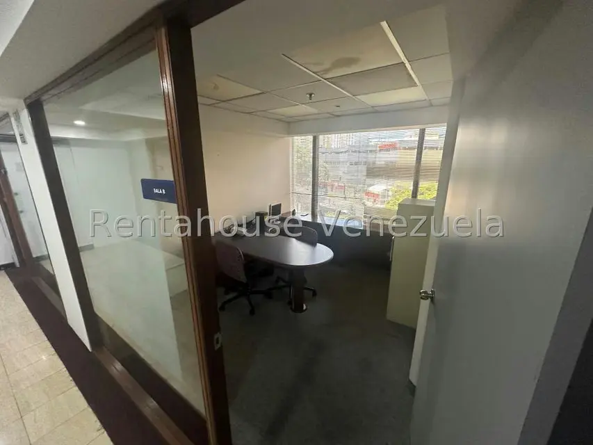 Oficina en Venta en Prados del Este, Distrito Metropolitano - 21