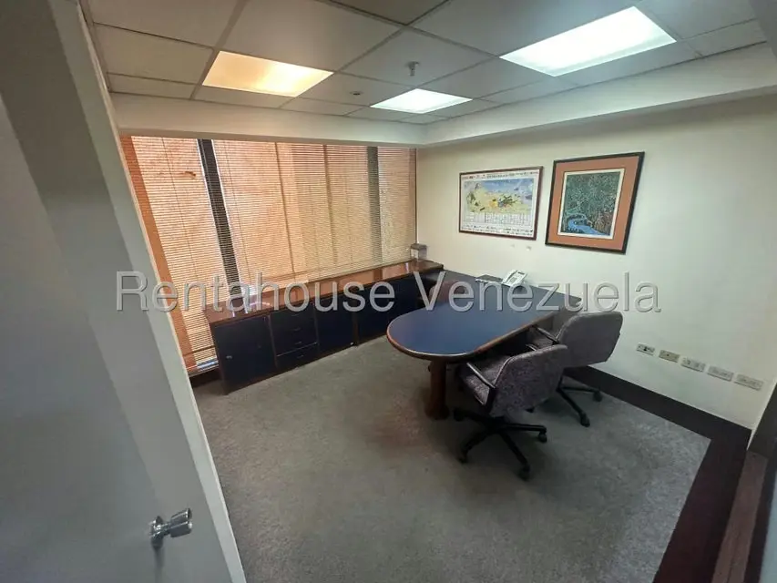 Oficina en Venta en Prados del Este, Distrito Metropolitano - 22