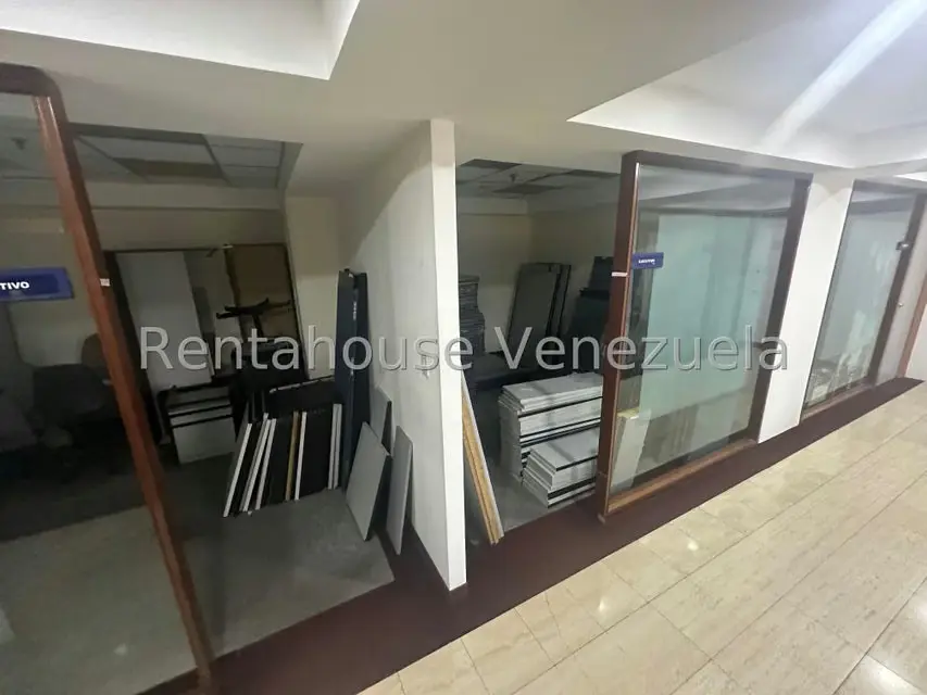 Oficina en Venta en Prados del Este, Distrito Metropolitano - 24