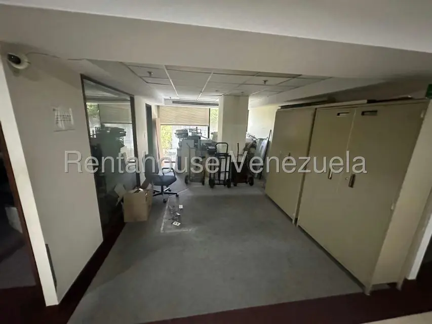 Oficina en Venta en Prados del Este, Distrito Metropolitano - 28