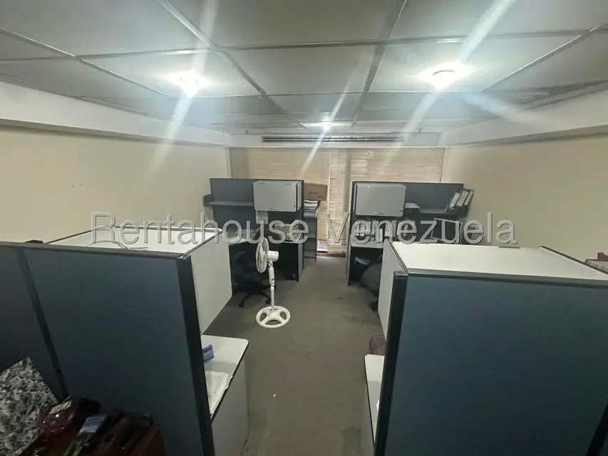 Oficina en Venta en Prados del Este, Distrito Metropolitano - 29