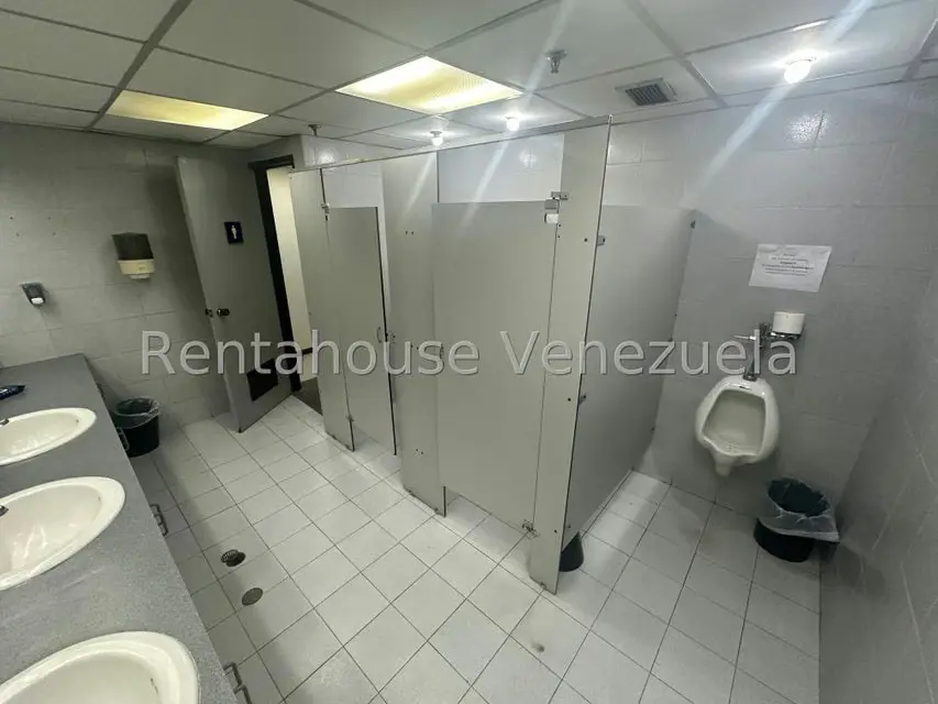 Oficina en Venta en Prados del Este, Distrito Metropolitano - 45