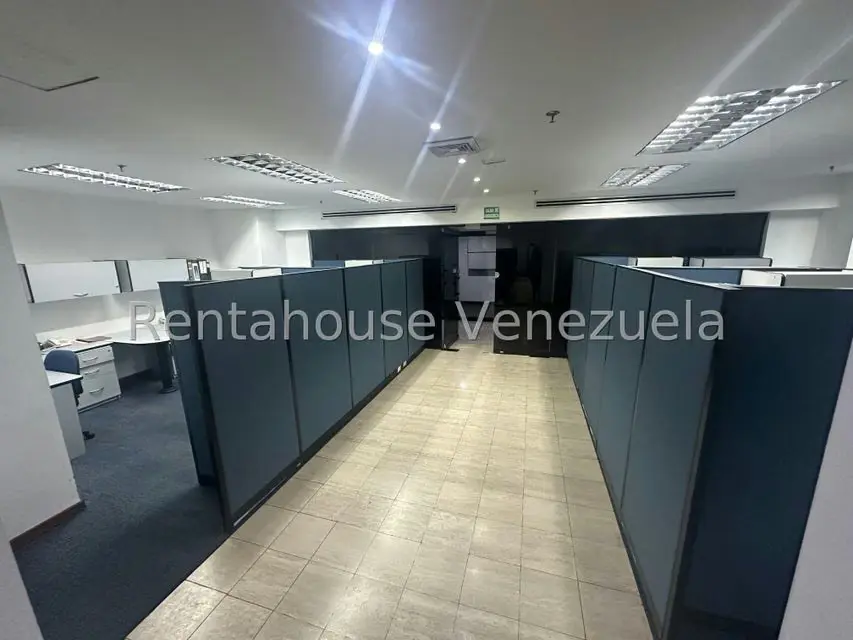 Oficina en Venta en Prados del Este, Distrito Metropolitano - 5