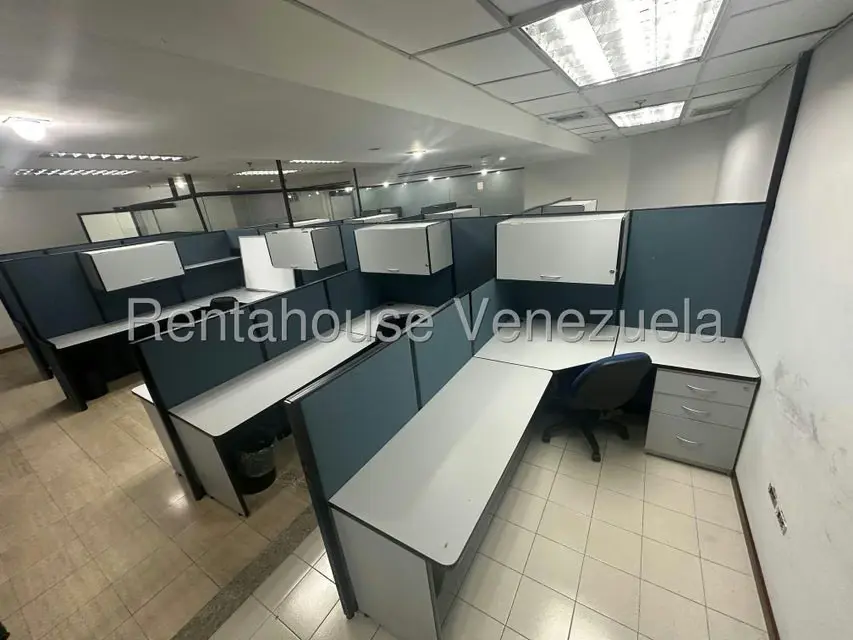 Oficina en Venta en Prados del Este, Distrito Metropolitano - 54