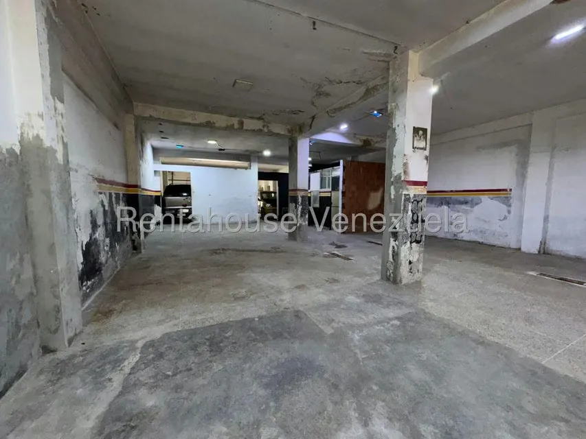 Local Comercial en Alquiler en Catia, Distrito Metropolitano - 11