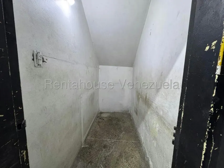Local Comercial en Alquiler en Catia, Distrito Metropolitano - 17