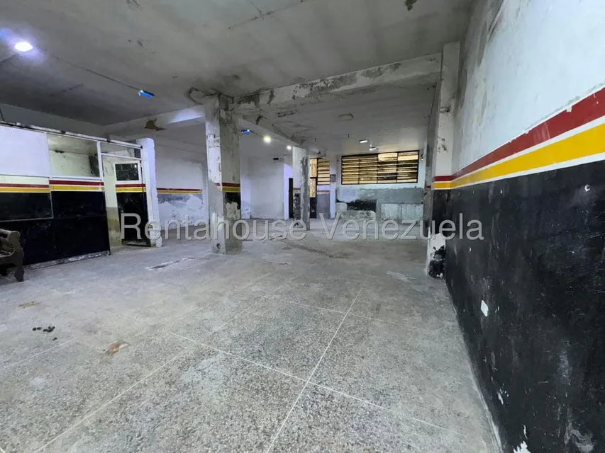 Local Comercial en Alquiler en Catia, Distrito Metropolitano - 8