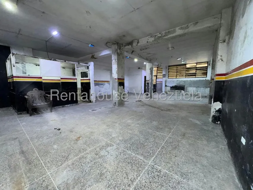Local Comercial en Alquiler en Catia, Distrito Metropolitano - 9