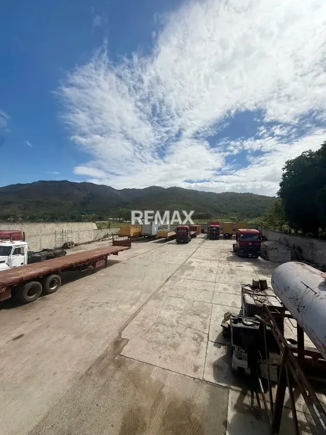 SE VENDE EXCLUSIVO TERRENO EN LA VARIANTE YAGUA, SAN DIEGO PARA CONSTRUCCIÓN DE GALPONES O NEGOCIOS INDUSTRIALES - 6