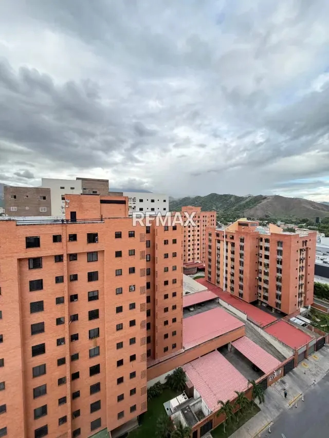 APARTAMENTO EN VENTA EN URB. BASE ARAGUA - 7