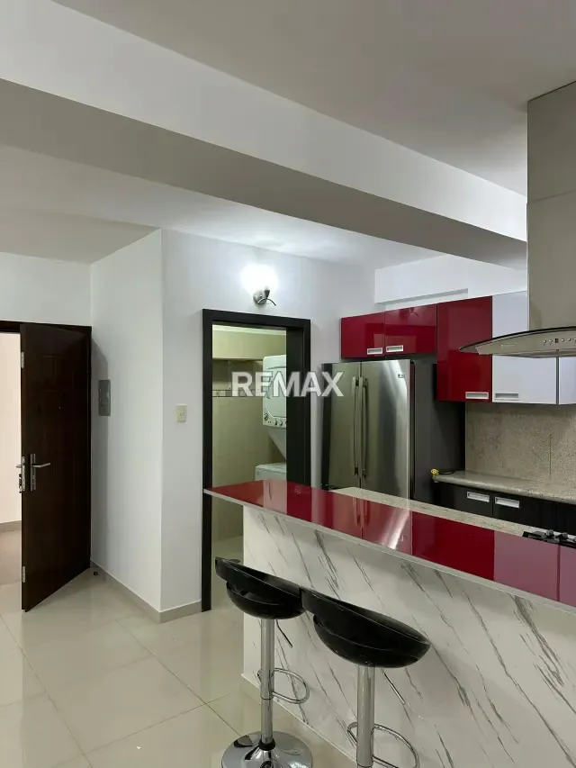 En ALQUILER apartamento ubicado en La Castellana. Residencias Paramillo Suites - 3