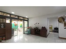 View 10