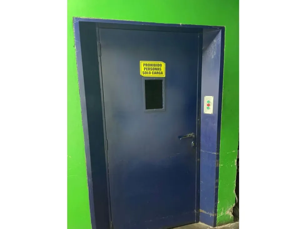Vendo edificio 1378m2 Los Chaguaramos 6482 - 13