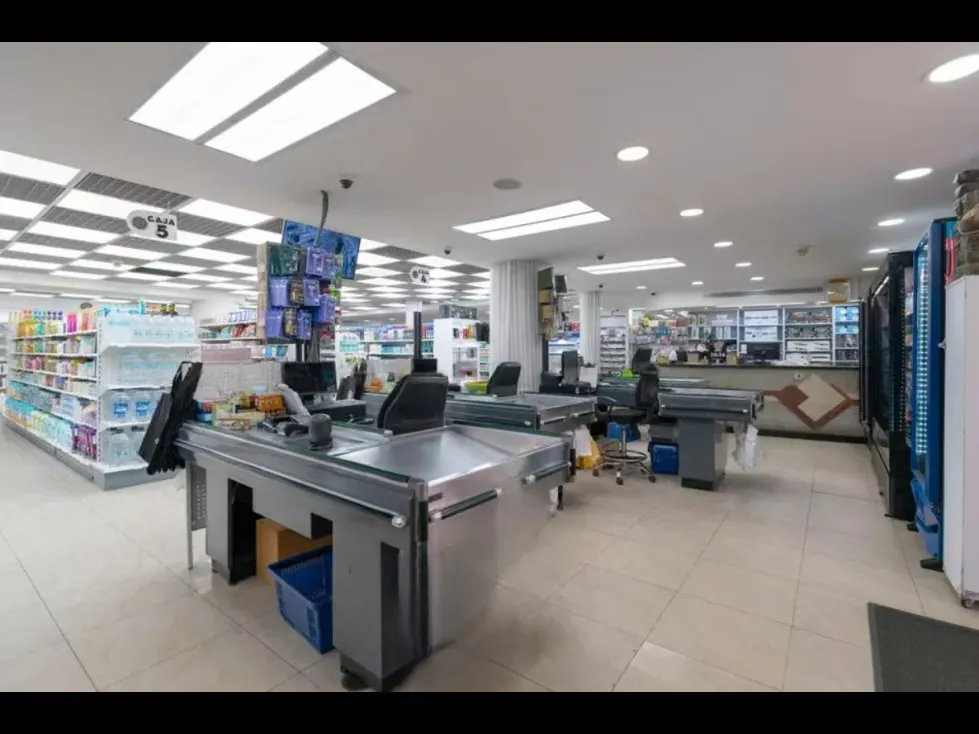 Vendo edificio 1378m2 Los Chaguaramos 6482 - 3