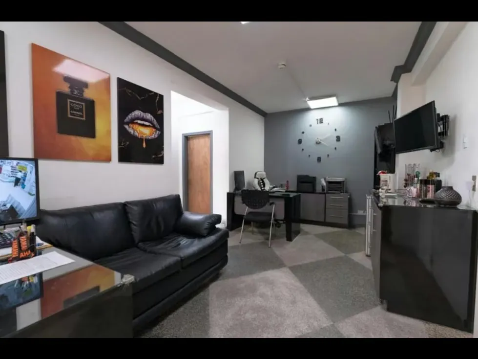 Vendo edificio 1378m2 Los Chaguaramos 6482 - 7