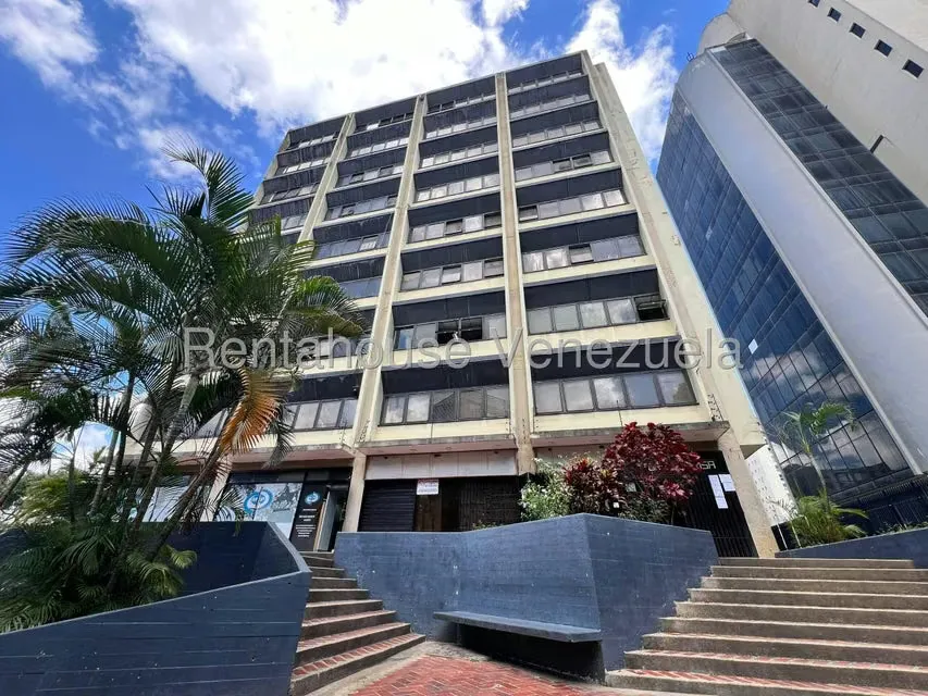 Local Comercial en Venta en La Urbina, Distrito Metropolitano