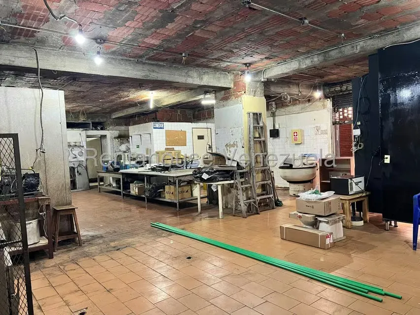 Local Comercial en Venta en La Urbina, Distrito Metropolitano - 22