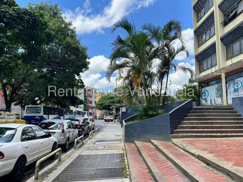 Local Comercial en Venta en La Urbina, Distrito Metropolitano - 5
