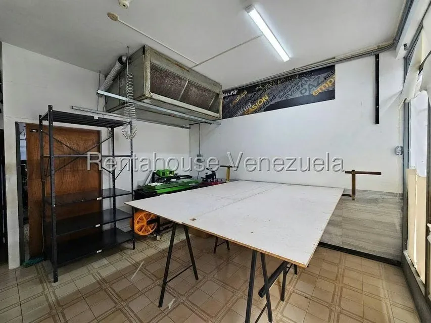 Industrial en Venta en Los Chaguaramos, Distrito Metropolitano - 11