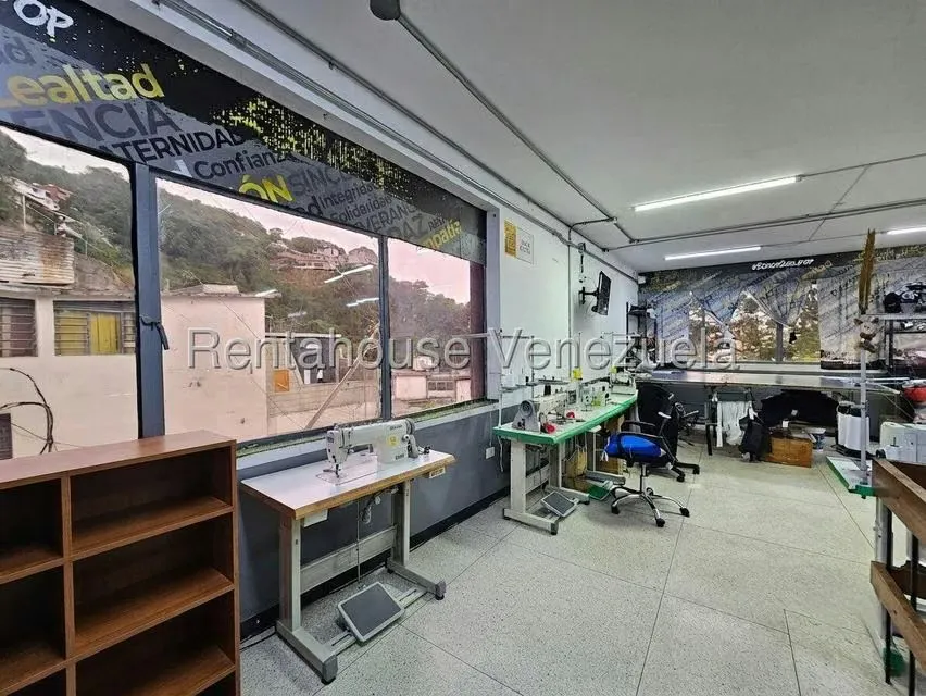 Industrial en Venta en Los Chaguaramos, Distrito Metropolitano - 19