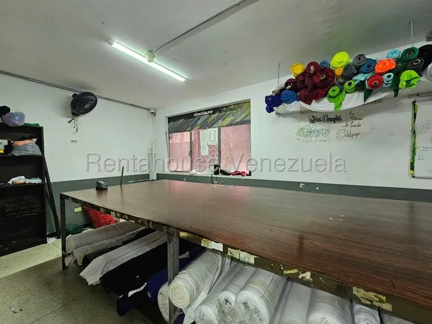 Industrial en Venta en Los Chaguaramos, Distrito Metropolitano - 32