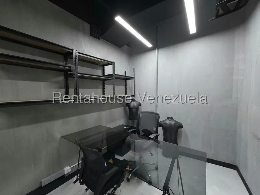 Industrial en Venta en Los Chaguaramos, Distrito Metropolitano - 54