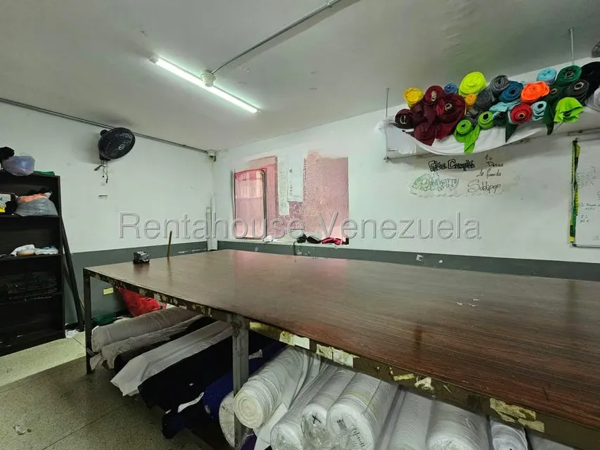 Industrial en Venta en Los Chaguaramos, Distrito Metropolitano - 9