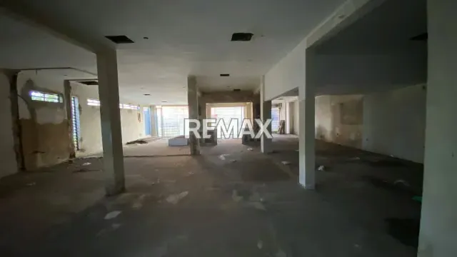 LOCAL COMERCIAL EN ALQUILER - 6