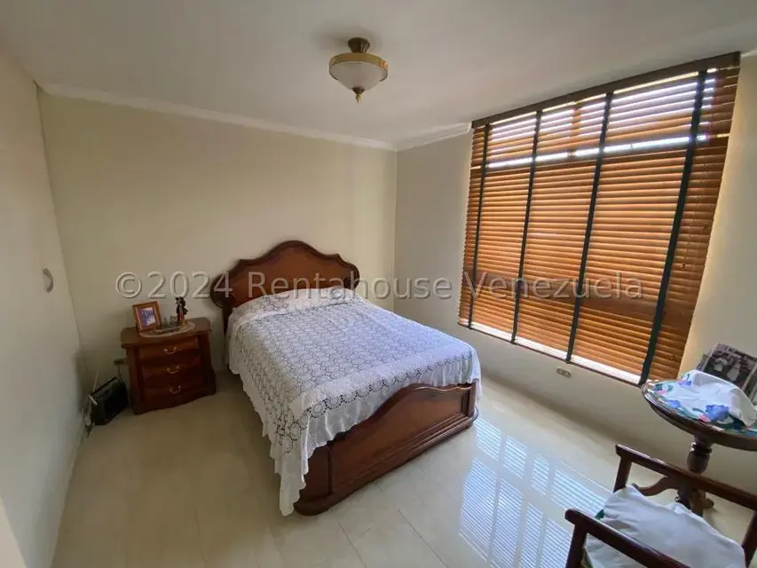 Apartamento (1 Nivel) en Venta en La Tahona, Distrito Metropolitano - 8