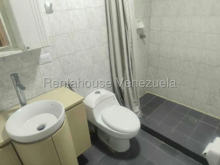 Apartamento (1 Nivel) en Venta en Sabana Grande, Distrito Metropolitano - 17