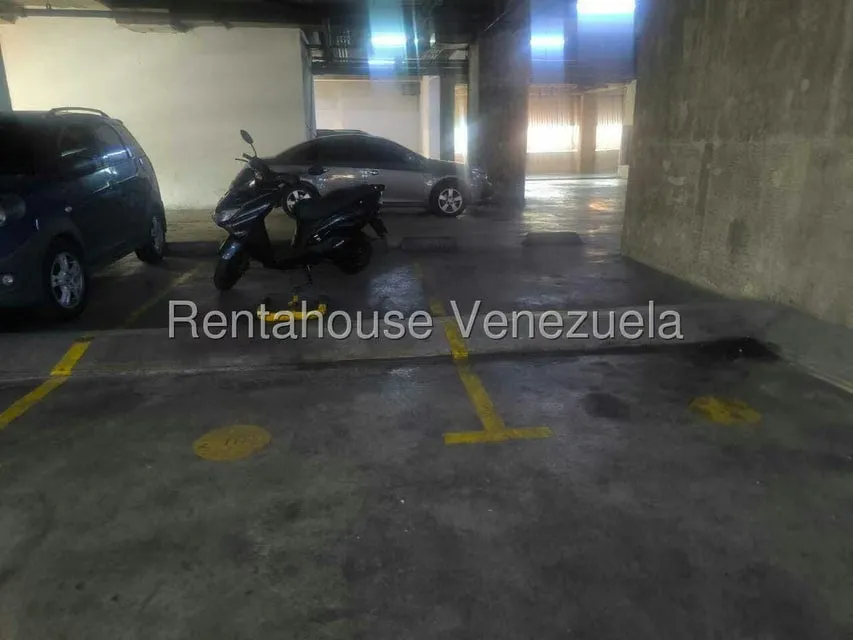 Apartamento (1 Nivel) en Venta en Sabana Grande, Distrito Metropolitano - 31