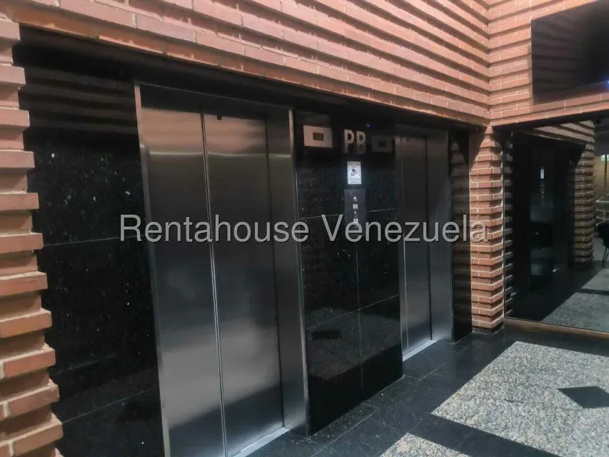 Apartamento (1 Nivel) en Venta en Sabana Grande, Distrito Metropolitano - 5