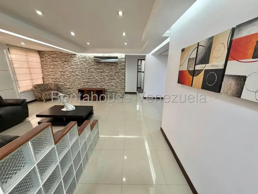Apartamento (1 Nivel) en Venta en El Cafetal, Distrito Metropolitano - 2