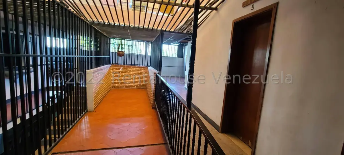 Consultorio Medico en Venta en El Paraiso, Distrito Metropolitano - 25