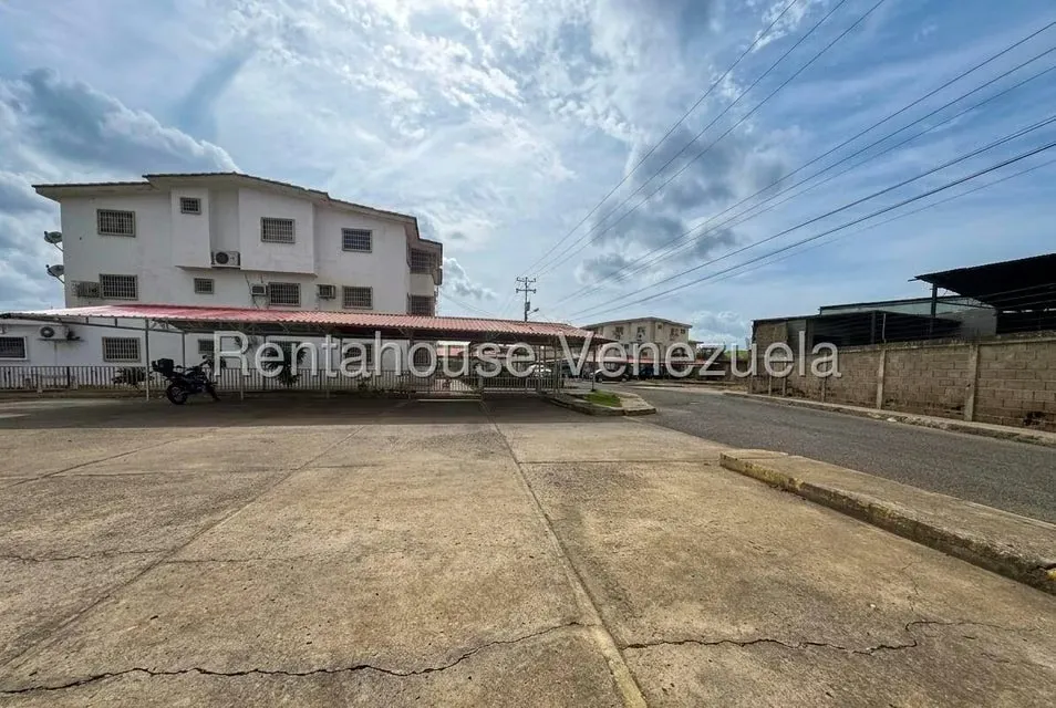 Apartamento (Planta Baja) en Venta en Sector Los Orumos, Falcon