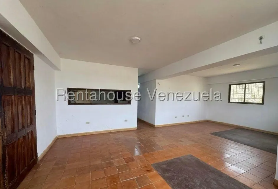 Apartamento (Planta Baja) en Venta en Sector Los Orumos, Falcon - 2