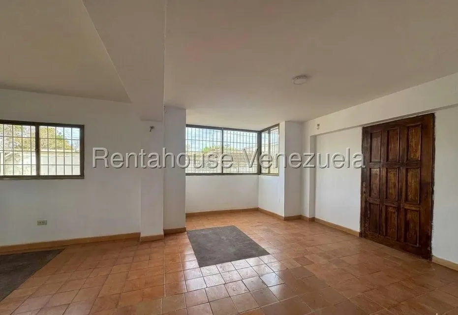 Apartamento (Planta Baja) en Venta en Sector Los Orumos, Falcon - 5