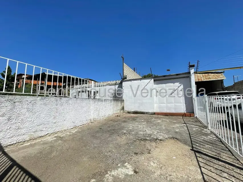 Local Comercial en Alquiler en Piñonal, Aragua - 2