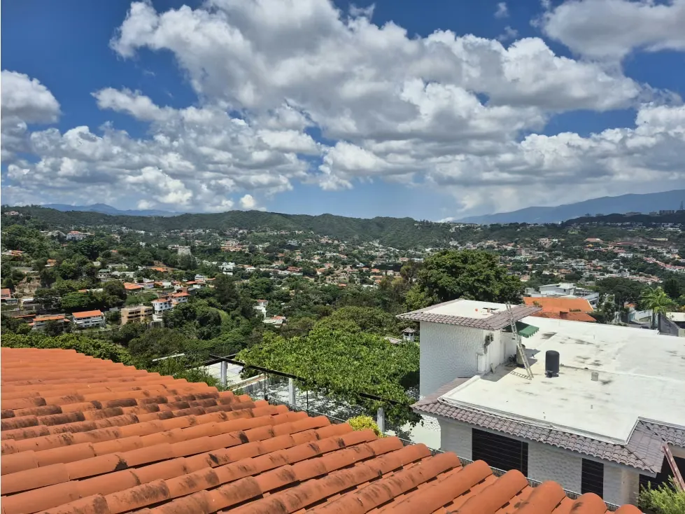 Vendo casa 500m2 Lomas del Club Hipico 8370 - 14