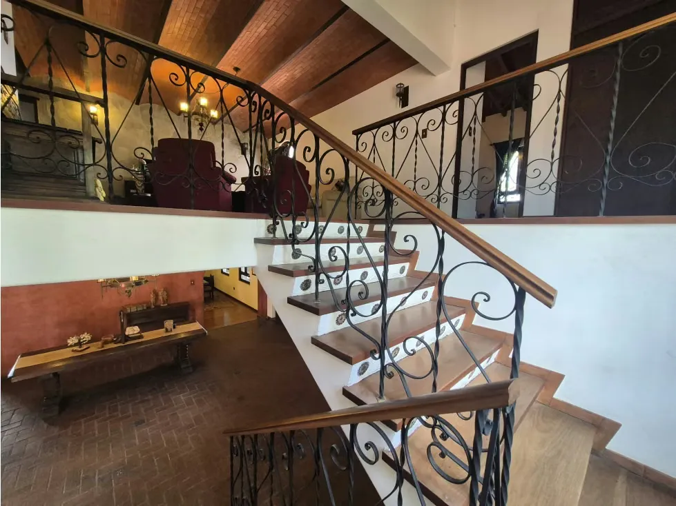 Vendo casa 500m2 Lomas del Club Hipico 8370 - 15