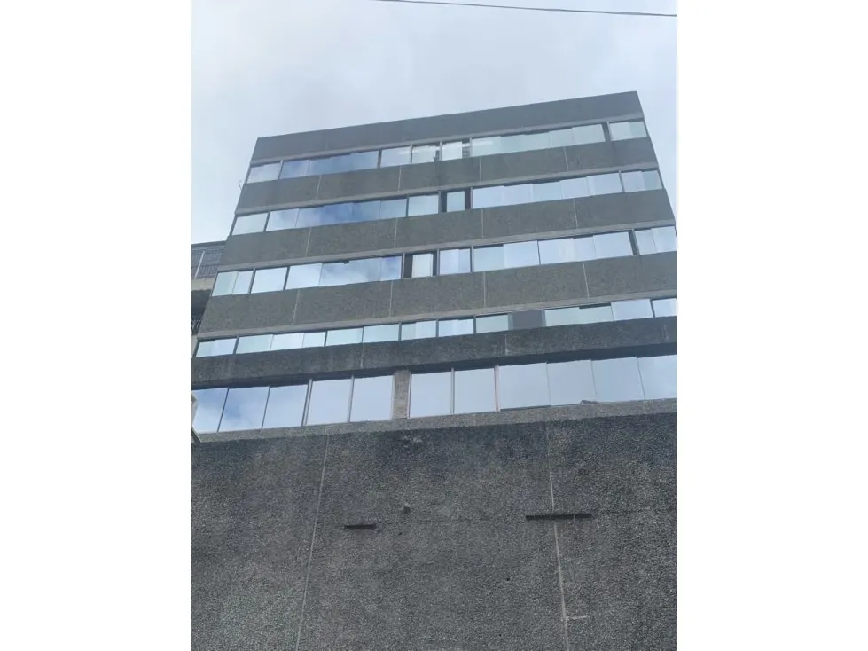 ALQUILER DE OFICINA UBICADA EN CHACAITO, MUN. CHACAO