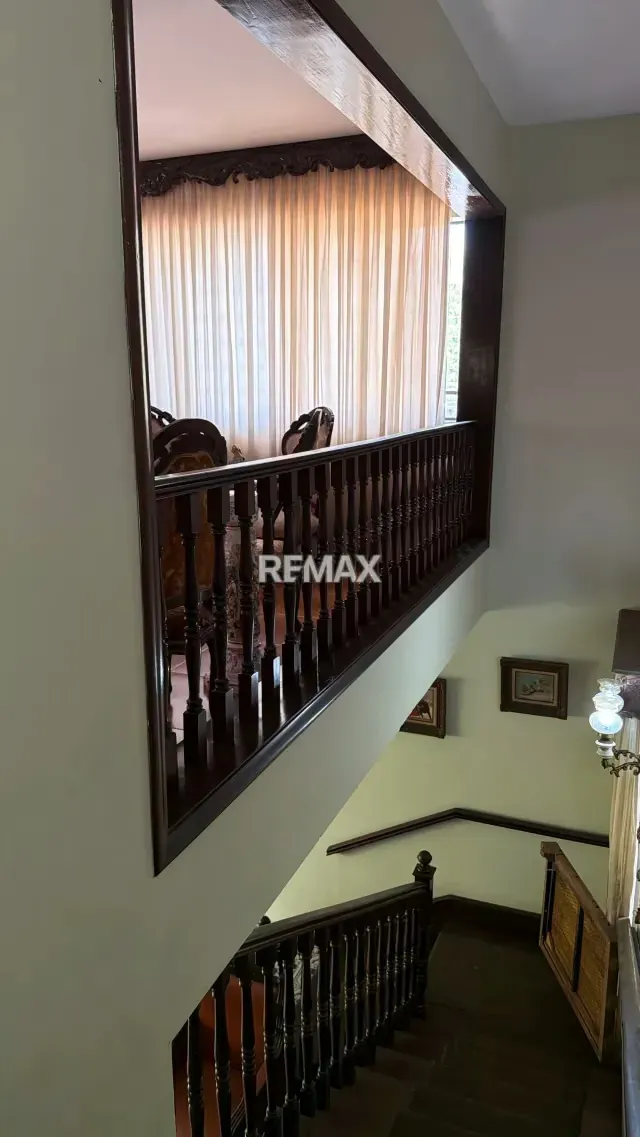 Se Vende Casa COMERCIAL Urb El Viñedo Av Carlos Sanda - 19