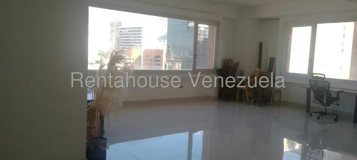 Oficina en Alquiler en Los Dos Caminos, Distrito Metropolitano - 7